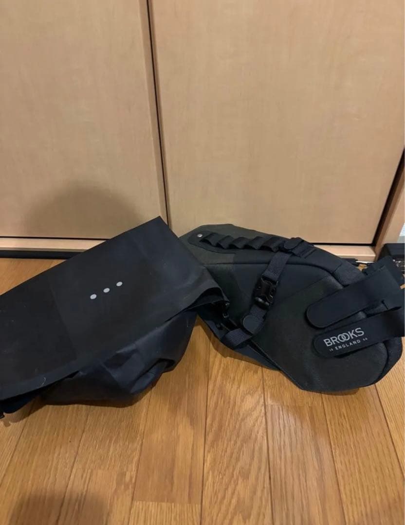 brooks scape サドルバッグ