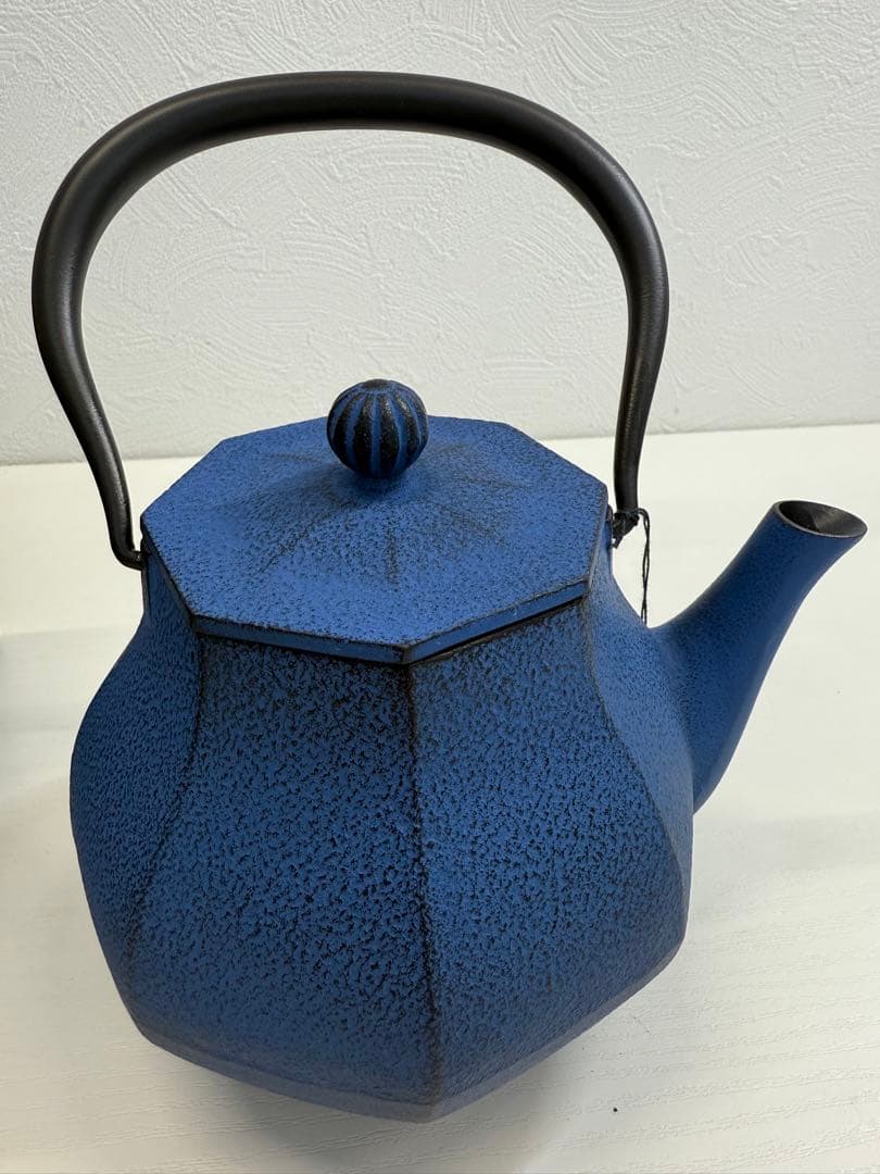 ☆Rio☆【プロフ必読 南部鉄器 青 鉄瓶「みやび」