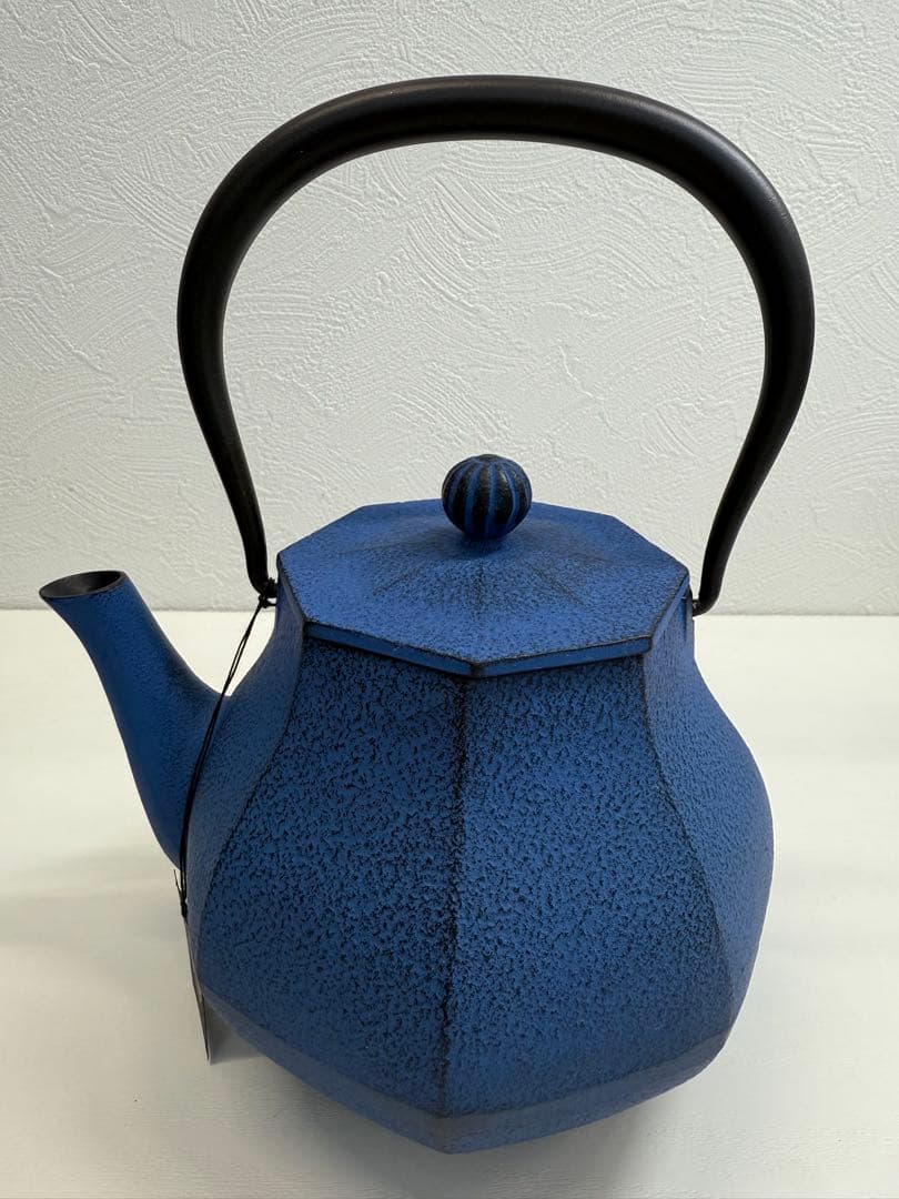 ☆Rio☆【プロフ必読 南部鉄器 青 鉄瓶「みやび」