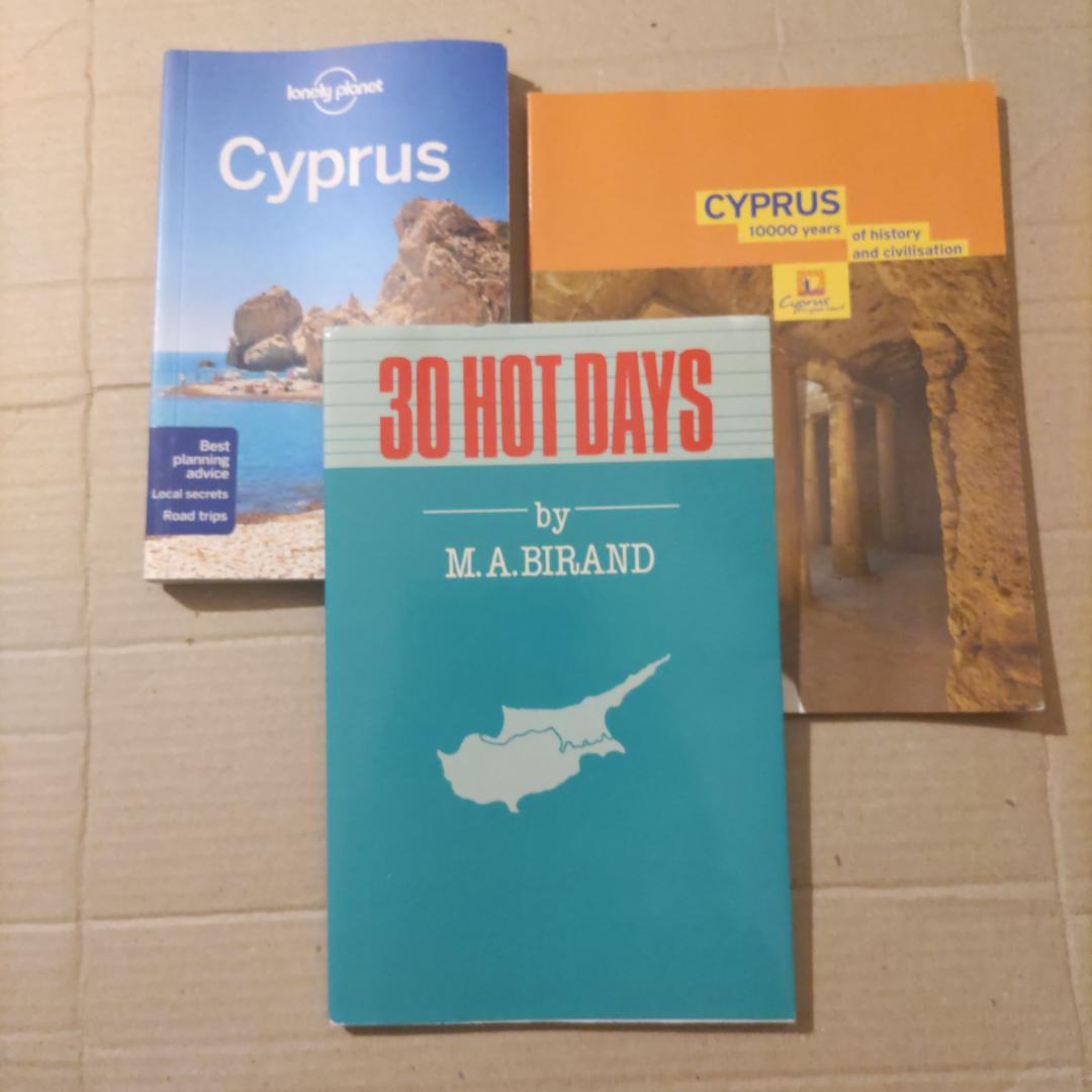 キプロス関連書籍《lonely planet Cyprus》他　全３冊