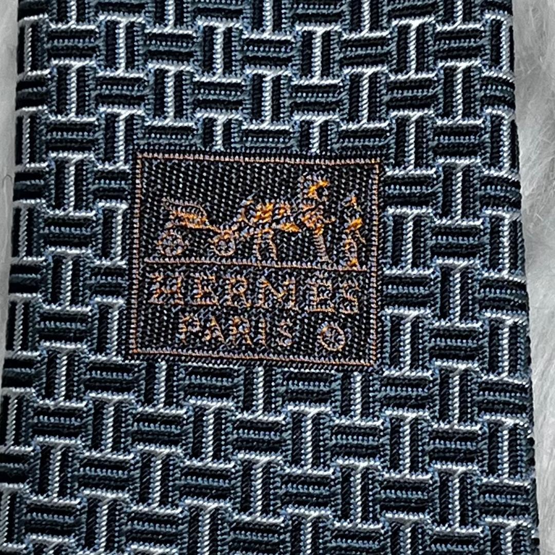 新品✨エルメス　HERMES 　ネクタイ　シルク　タグ・箱付き