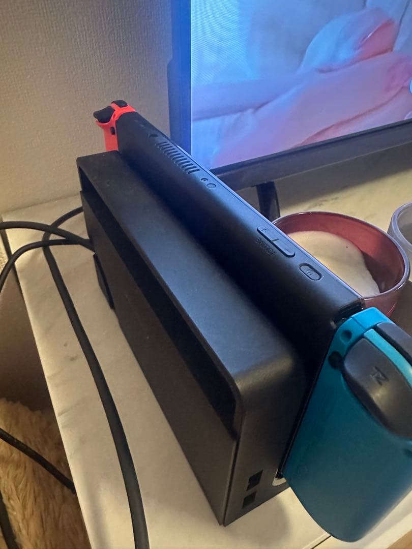 Nintendo Switch 有機ELモデル ネオンブルー/レッド