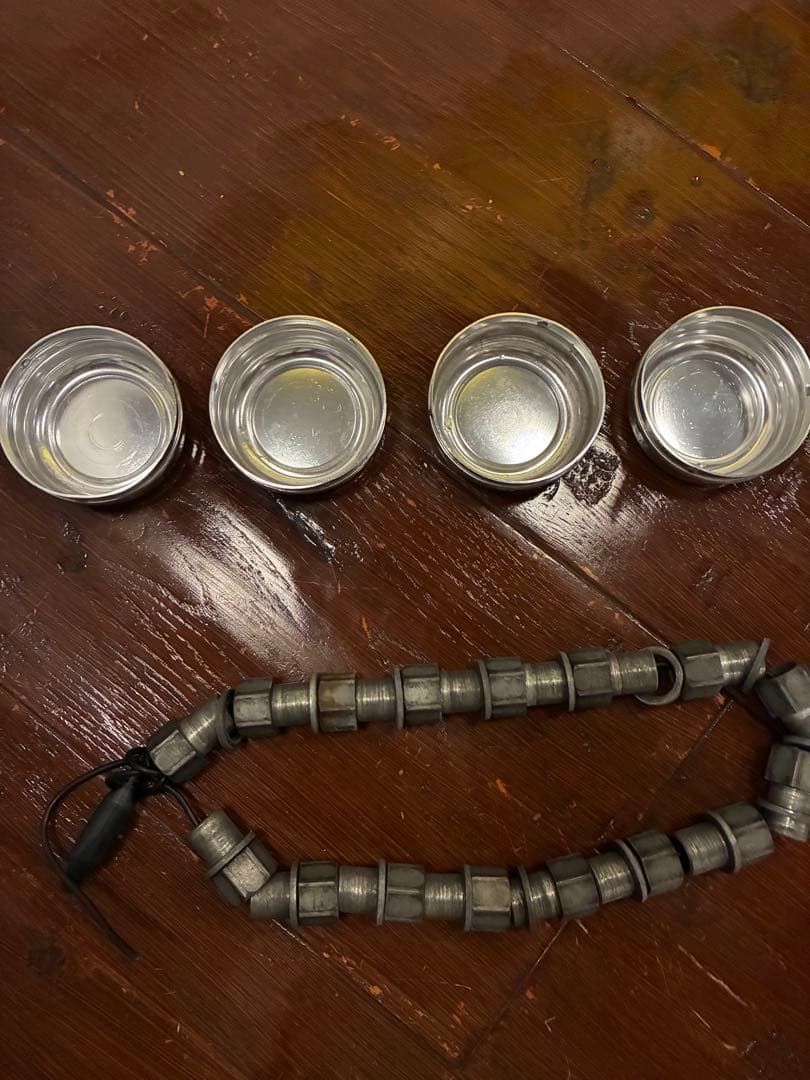 SSR SPEED STAR MK-1センターキャップ４個とホイルボルト16個