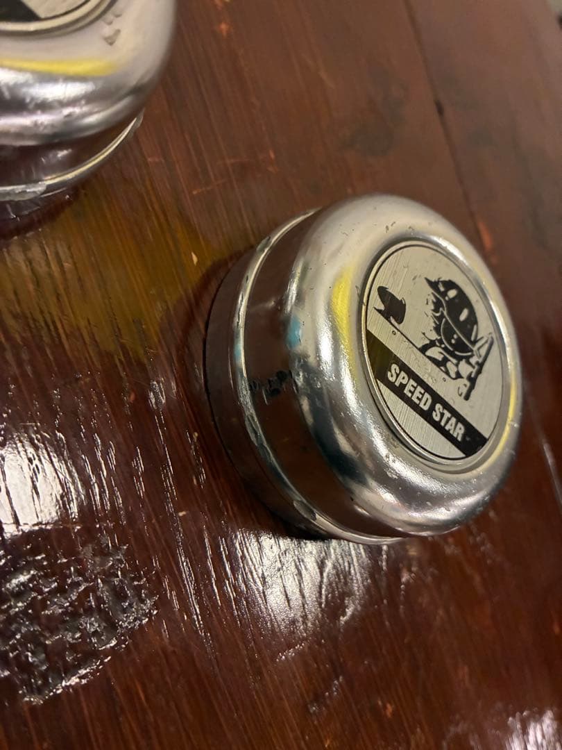 SSR SPEED STAR MK-1センターキャップ４個とホイルボルト16個