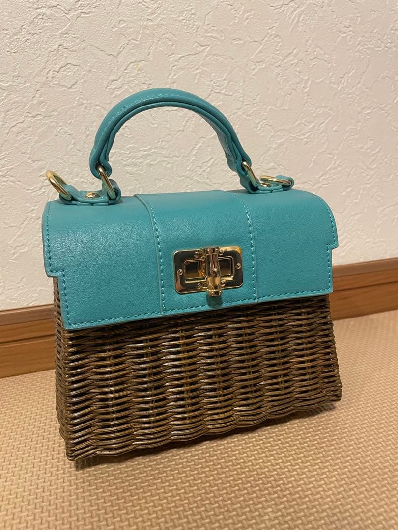 ダイアナ　かごバック