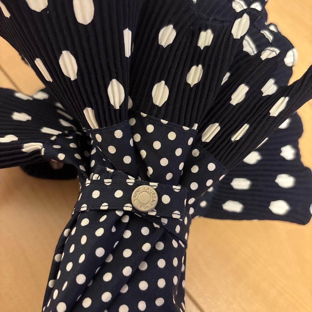 イヴサンローラン　日傘