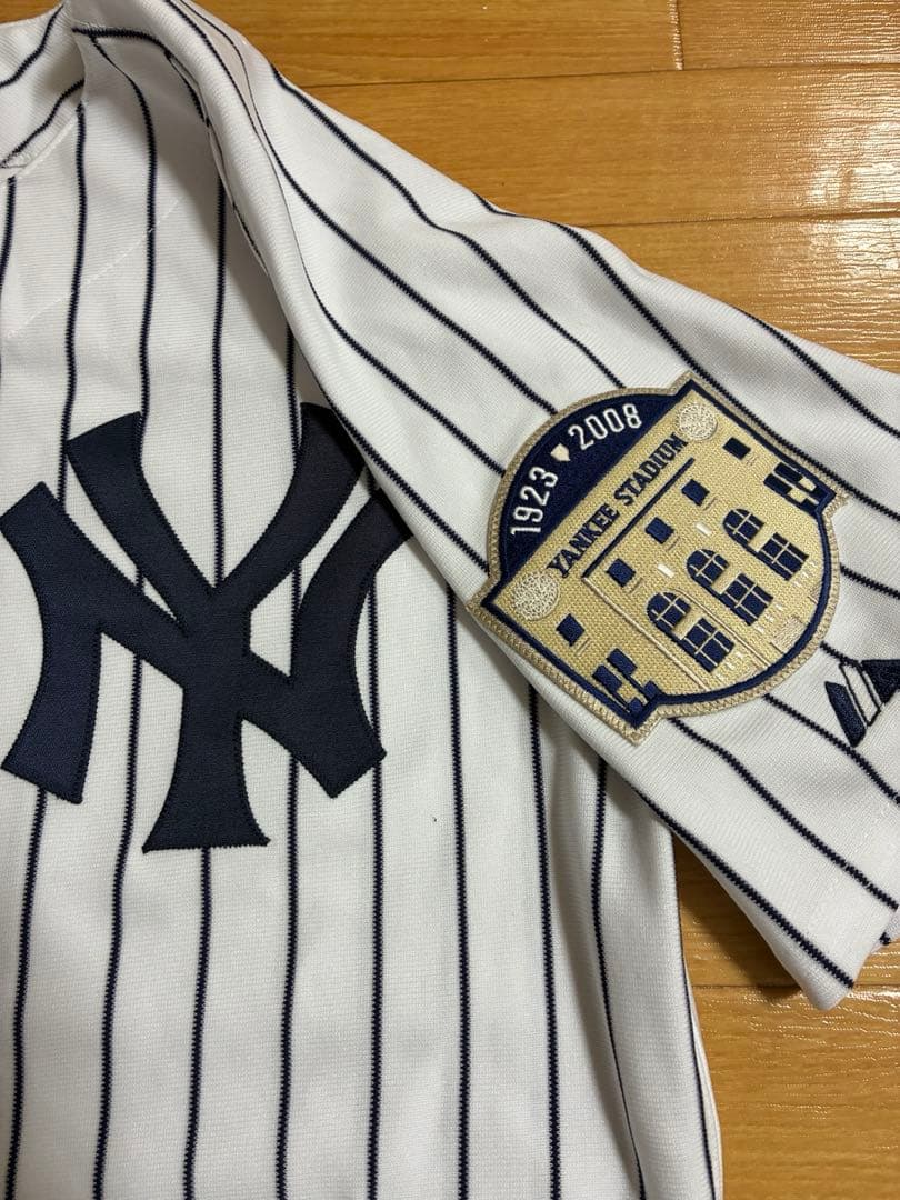 値下げ不可　デレク・ジーター ユニフォーム　ニューヨークヤンキース　背番号2