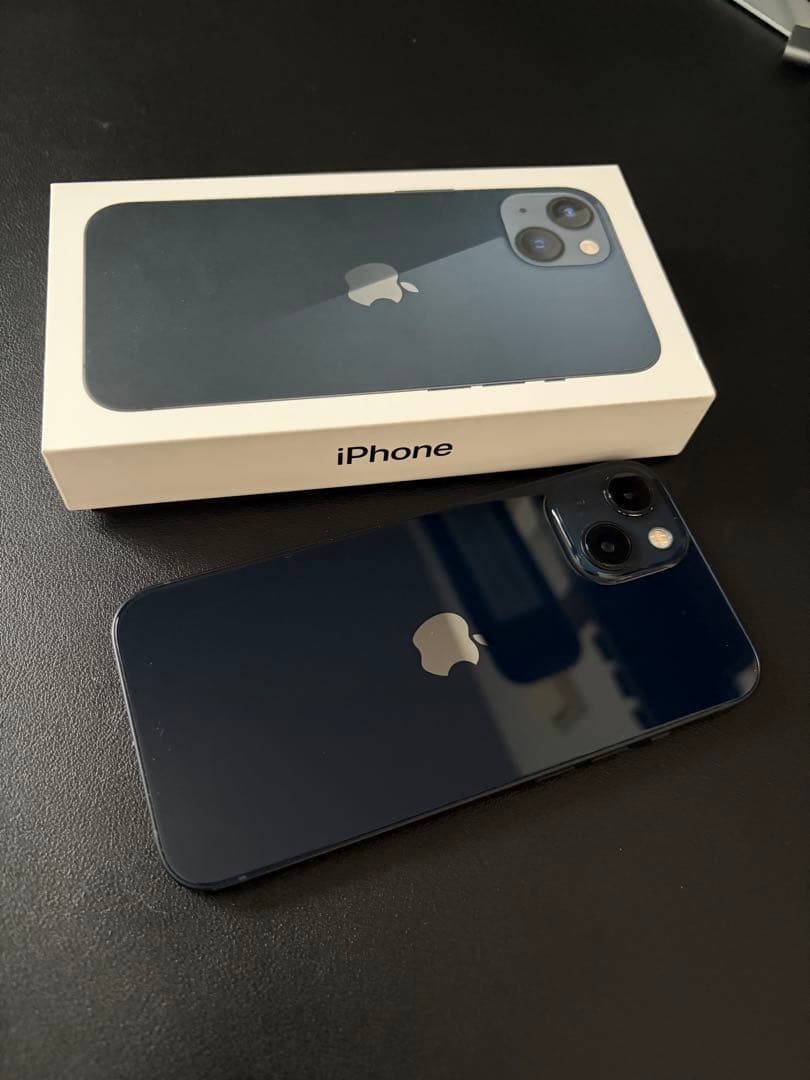 Apple iPhone 13 256GB 本体　simフリー　ミッドナイト