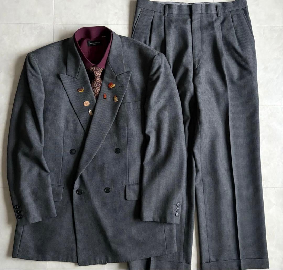 メンズスーツ４点セット　最終値下げ！！ 破格！！