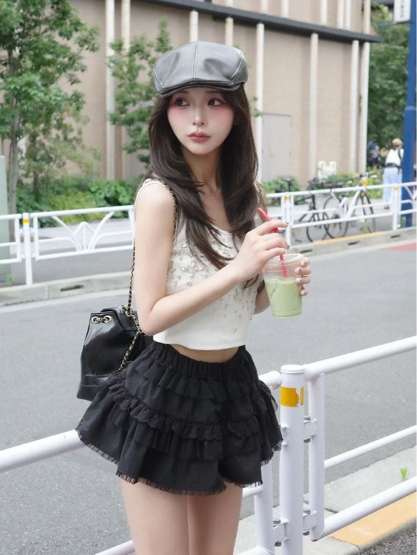 新品タグ付き ホワイト ダーリッチ ジュエリーリブノースリトップス F