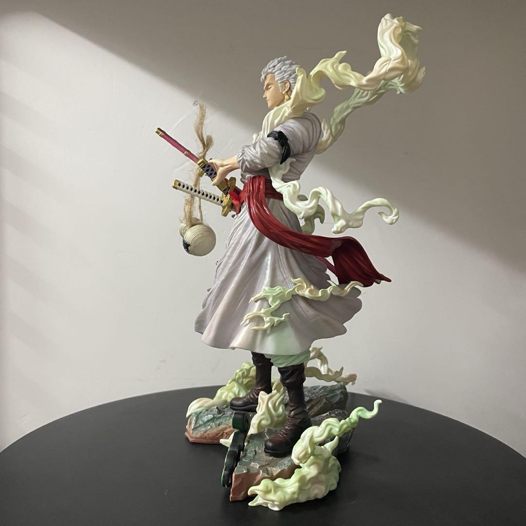 ワンピース　ロロノア・ゾロ　ニカver　高さ30cm 海外フィギュア