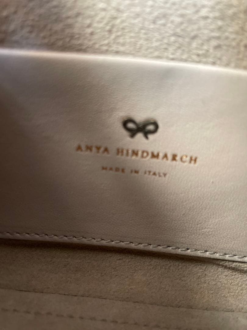 Anya Hindmarch フリップバレル ミニショルダーバッグ