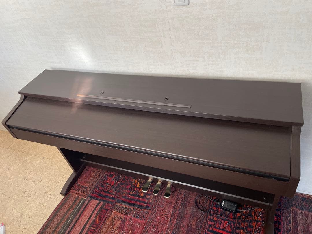 電子ピアノ　CASIO AP-270