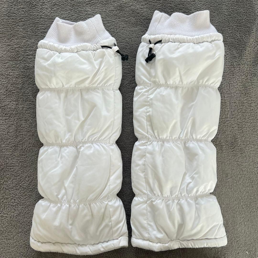 パーリーゲイツ　レッグウォーマー　中綿入り　ダウン　レディース　ロゴ入り　白色