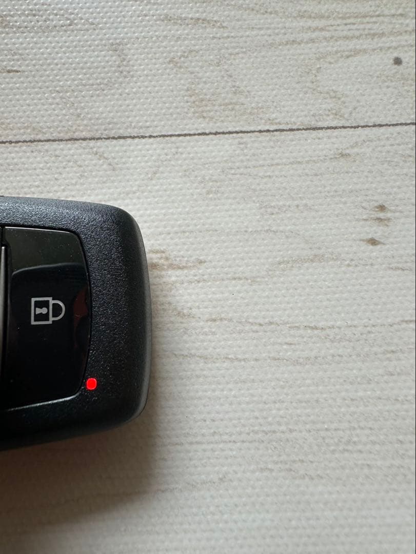 トヨタ　純正　ランドクルーザー　300 GRスポーツ　スマートキー　3ボタン