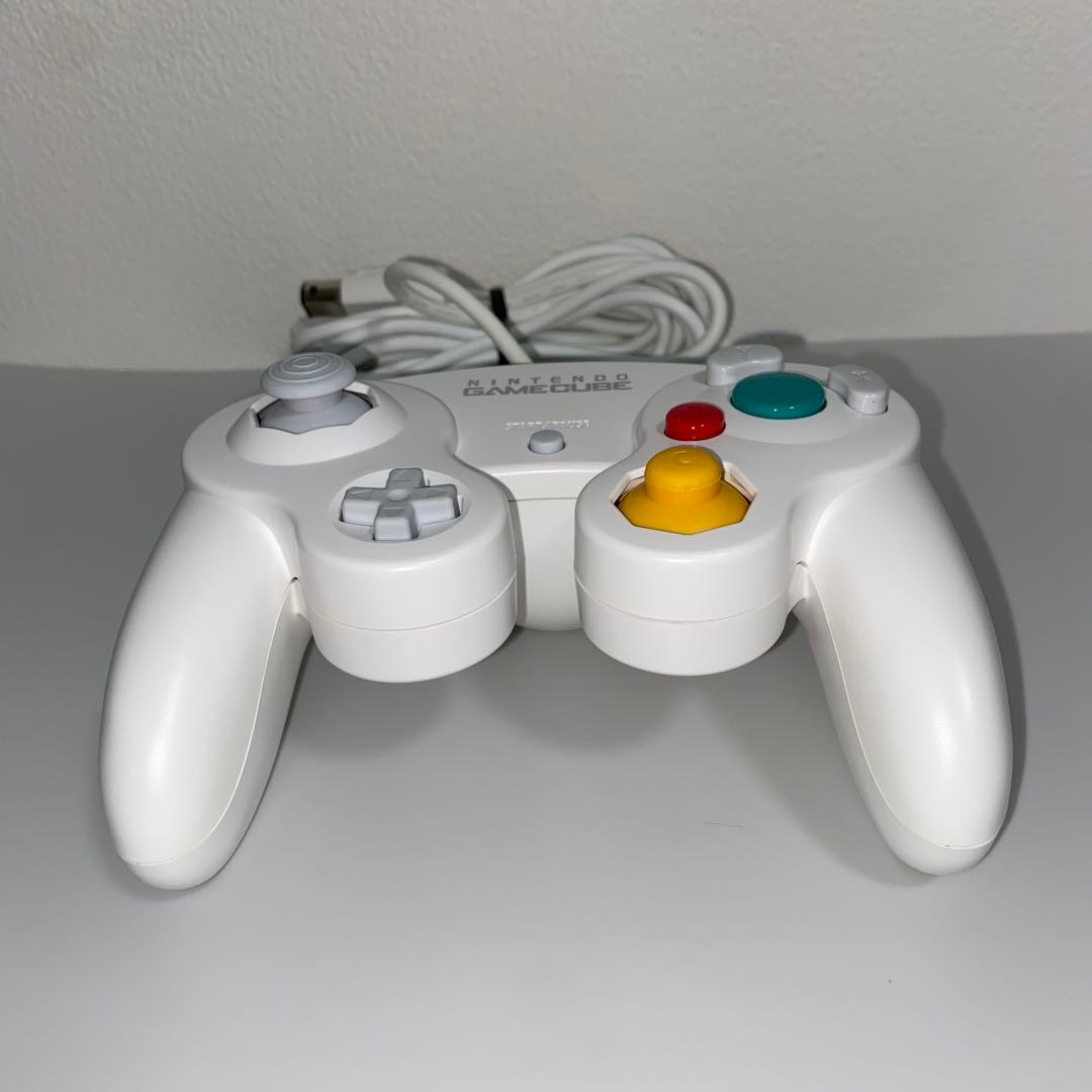 【GC】ゲームキューブ　コントローラ　ホワイト　2個