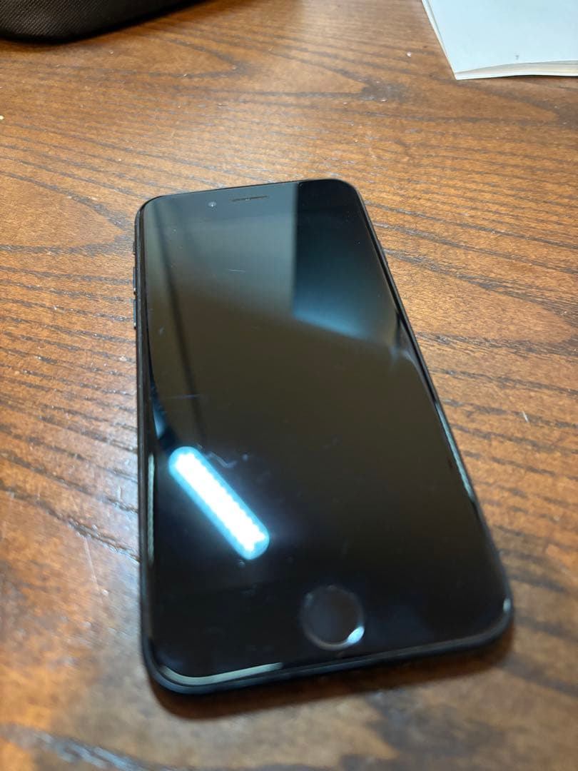 Apple iPhone SE2 64GB SIMフリー