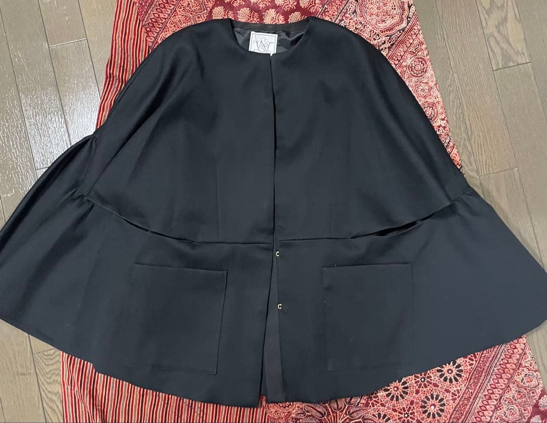 SEVEN TENセブンテン　ダブルクロスフレア ショートコート　ポンチョ XS