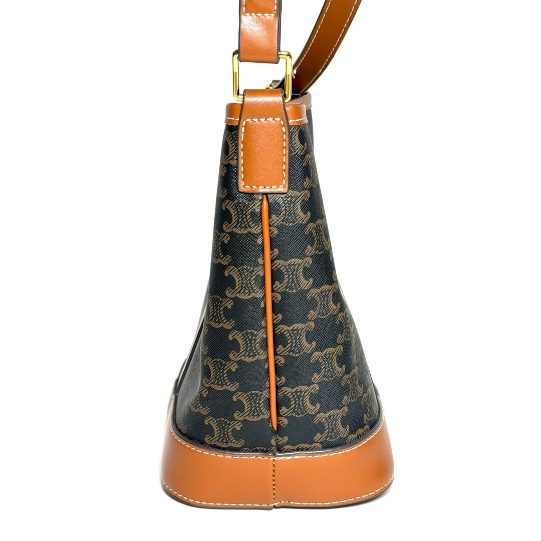 CELINE トリオンフ スモールバケット キャンバス×カーフスキン