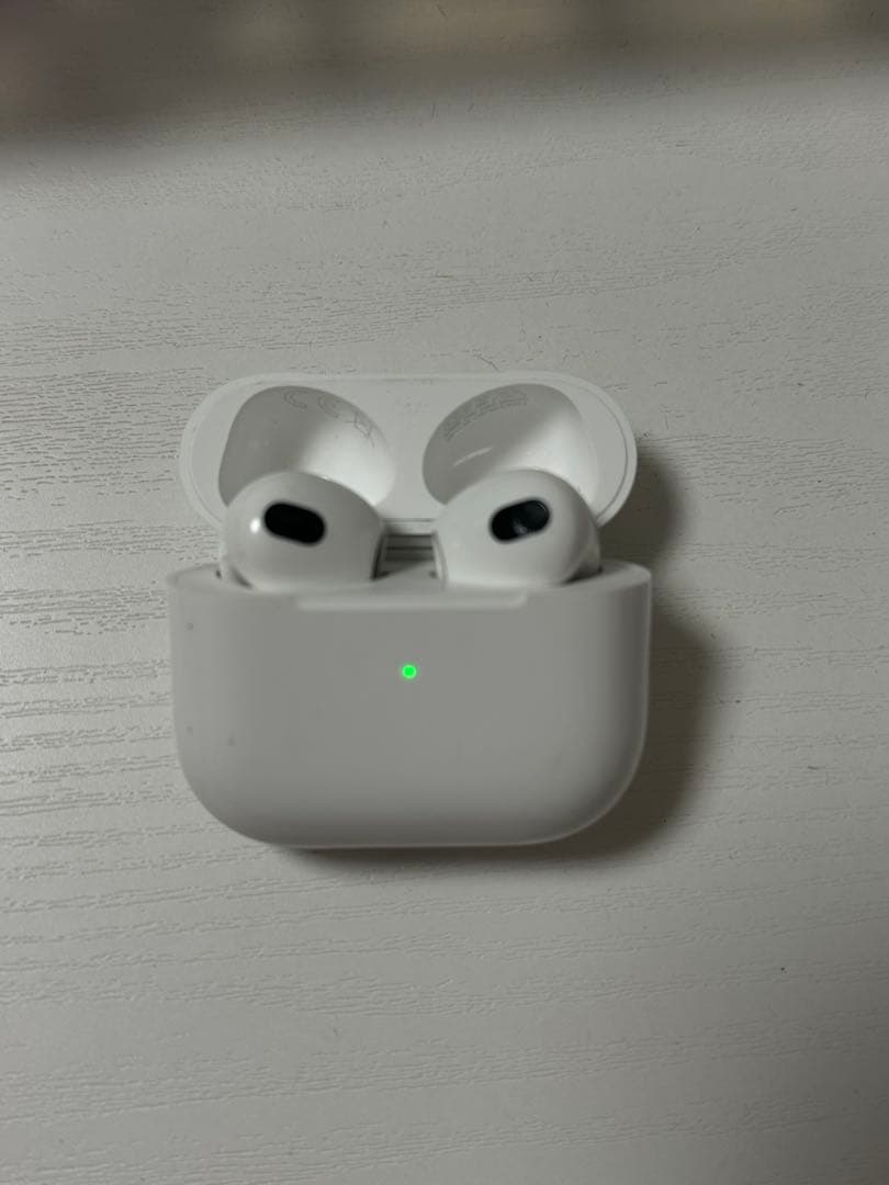 AirPods3 本体　充電ケース付き　箱あり