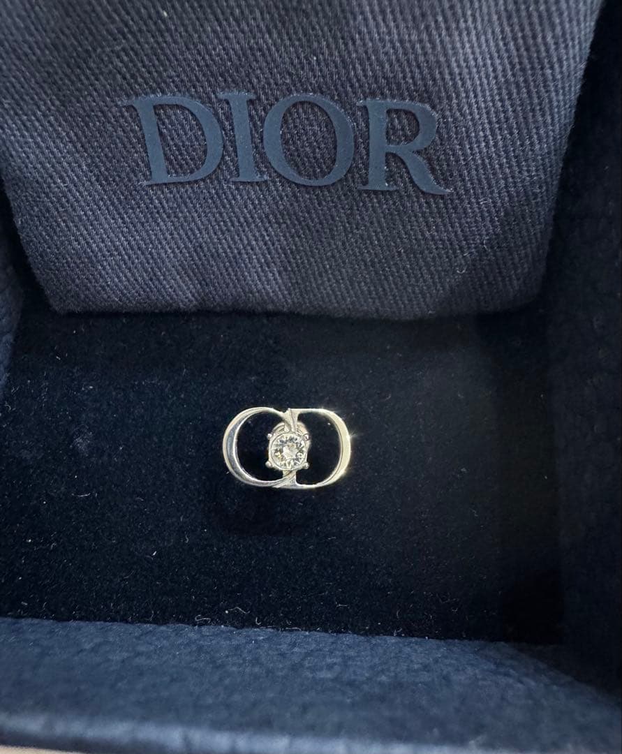 【Fyfygghhhhjh 】DIOR (ディオール) CD ピアス