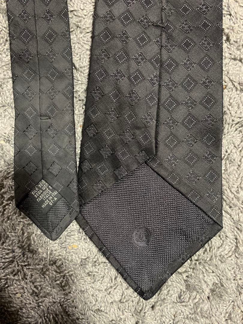 CHANEL シルク ネクタイ ダイヤモンドパターン。美品。