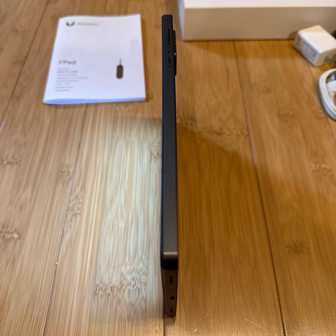 HEADWOLF FPad6 本体 Androidタブレット　ケース付き