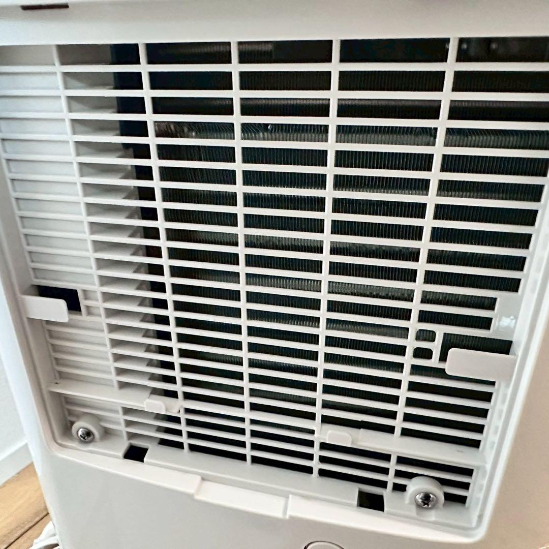 コロナ　除湿機　2021年製　CD-P6321