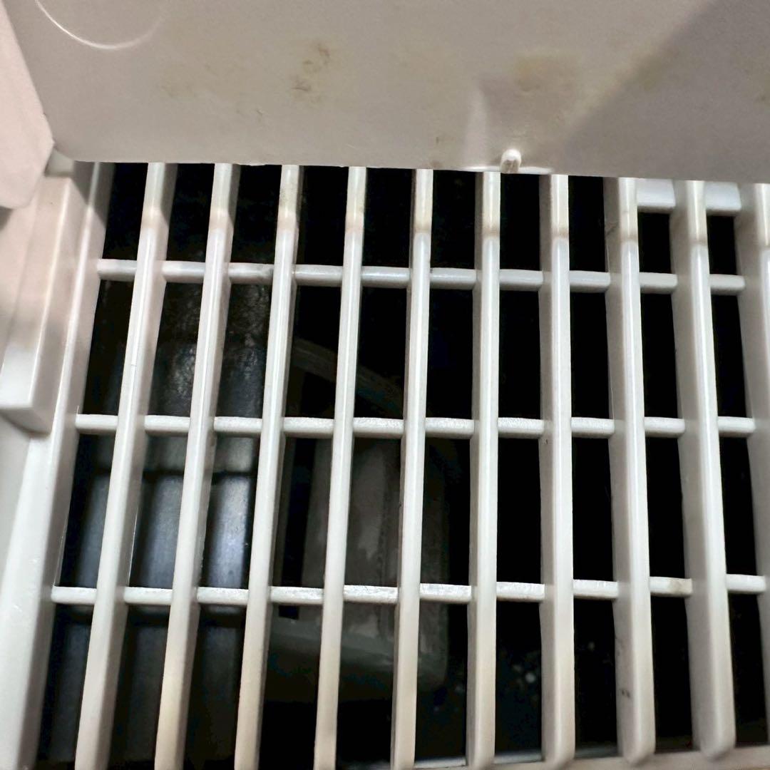 コロナ　除湿機　2021年製　CD-P6321