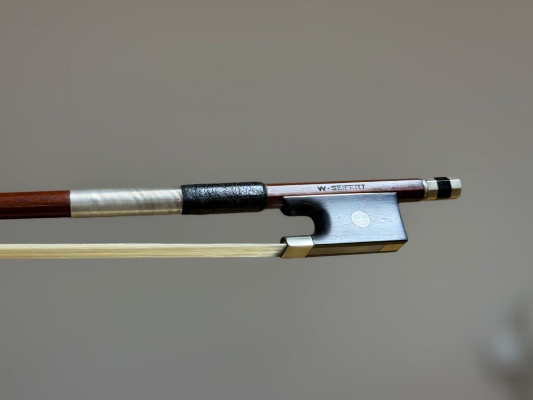 W. SEIFERT バイオリン弓 4/4サイズ