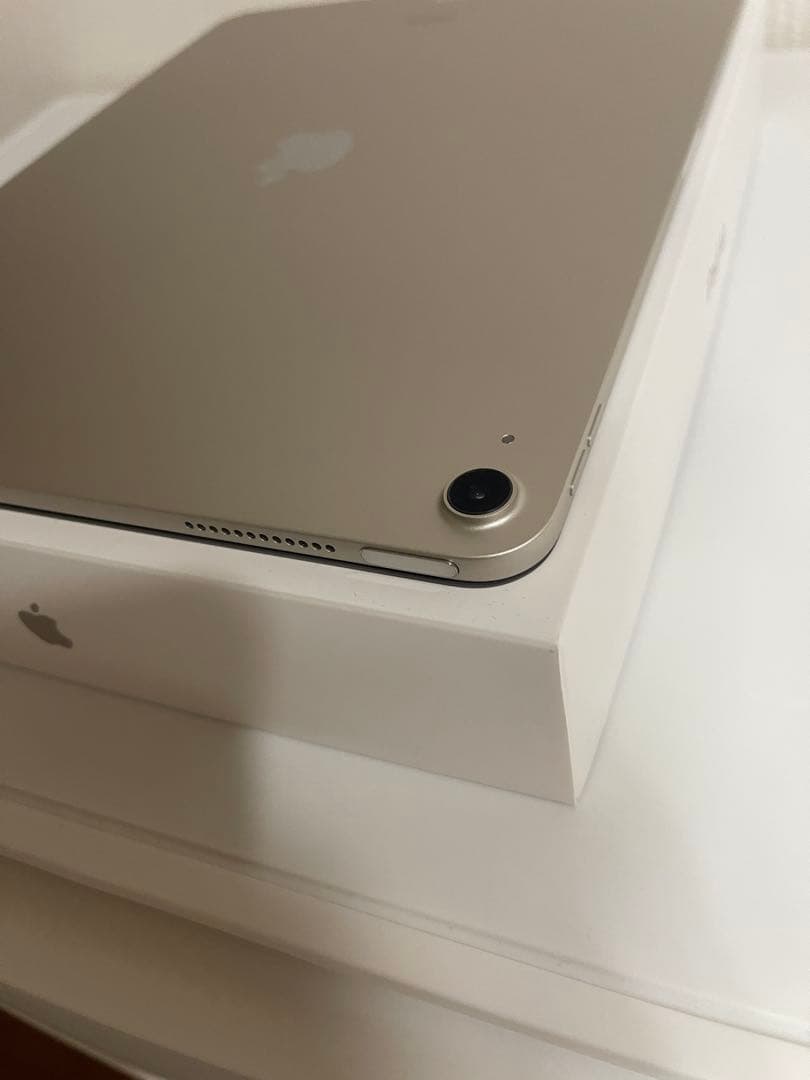 Apple iPad Air シルバー 本体　USOK