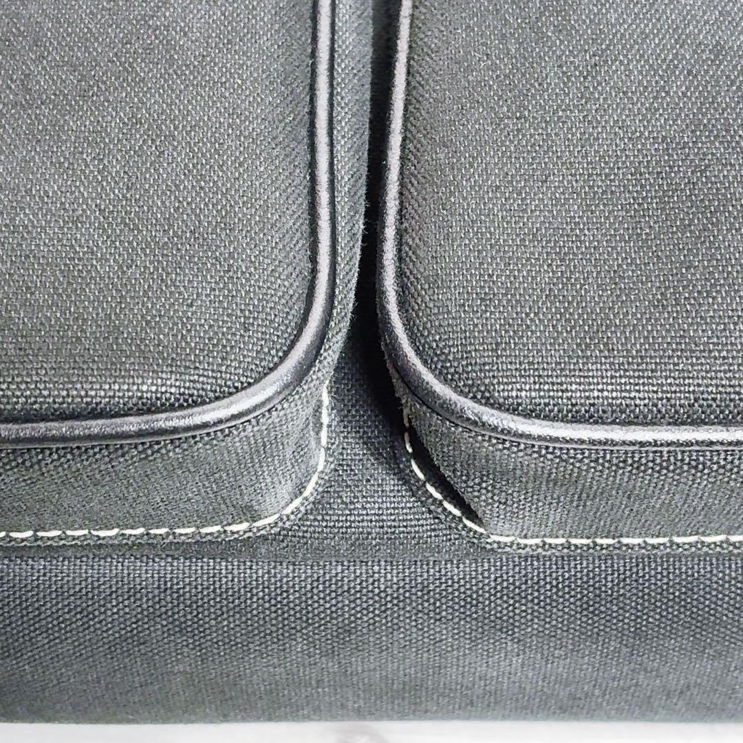 【バーバリー ブルーレーベル】　ショルダーバッグ　ホースロゴ キャンバス 黒