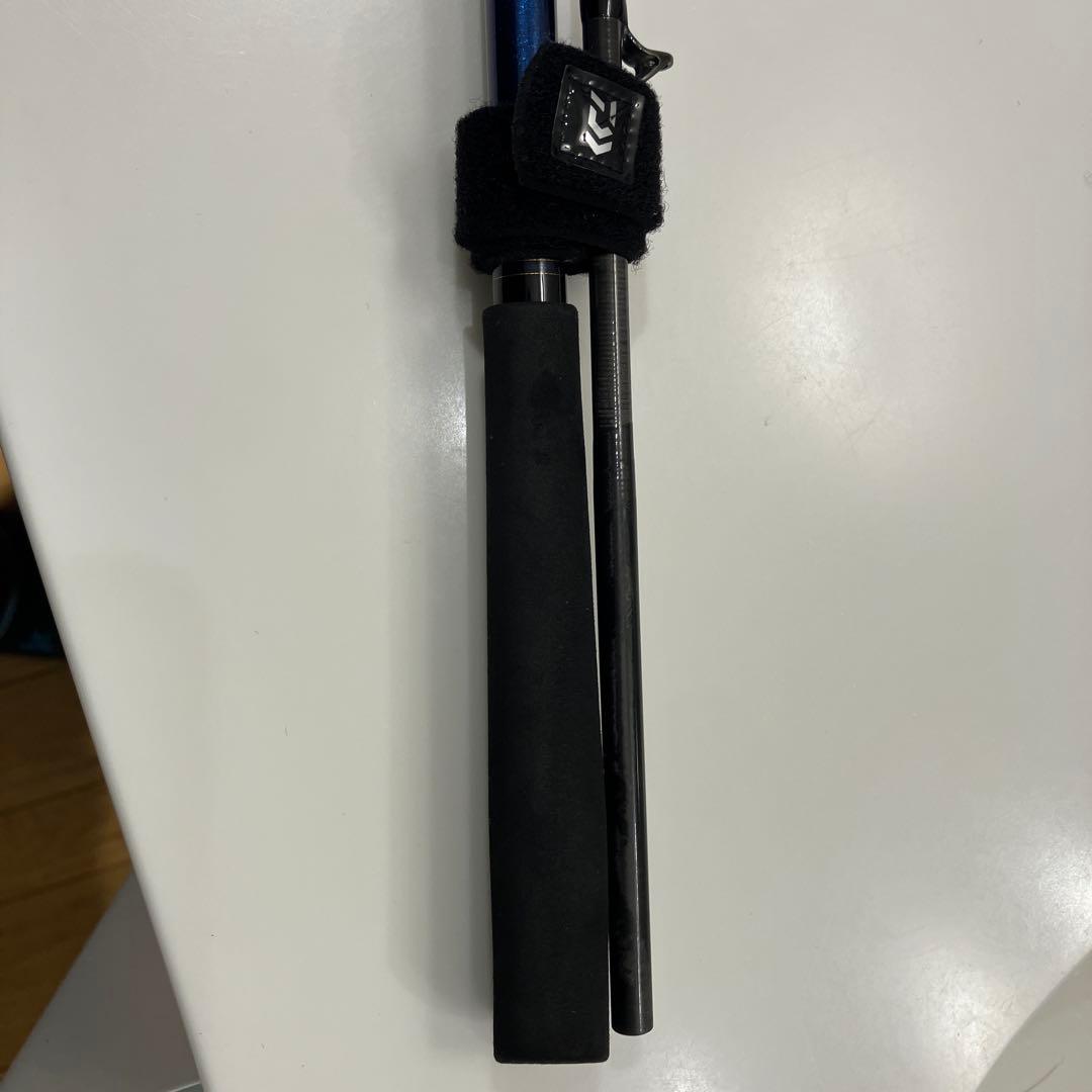 極鋭ヤリイカ 82 MH-170 船竿 1.7m 2本継