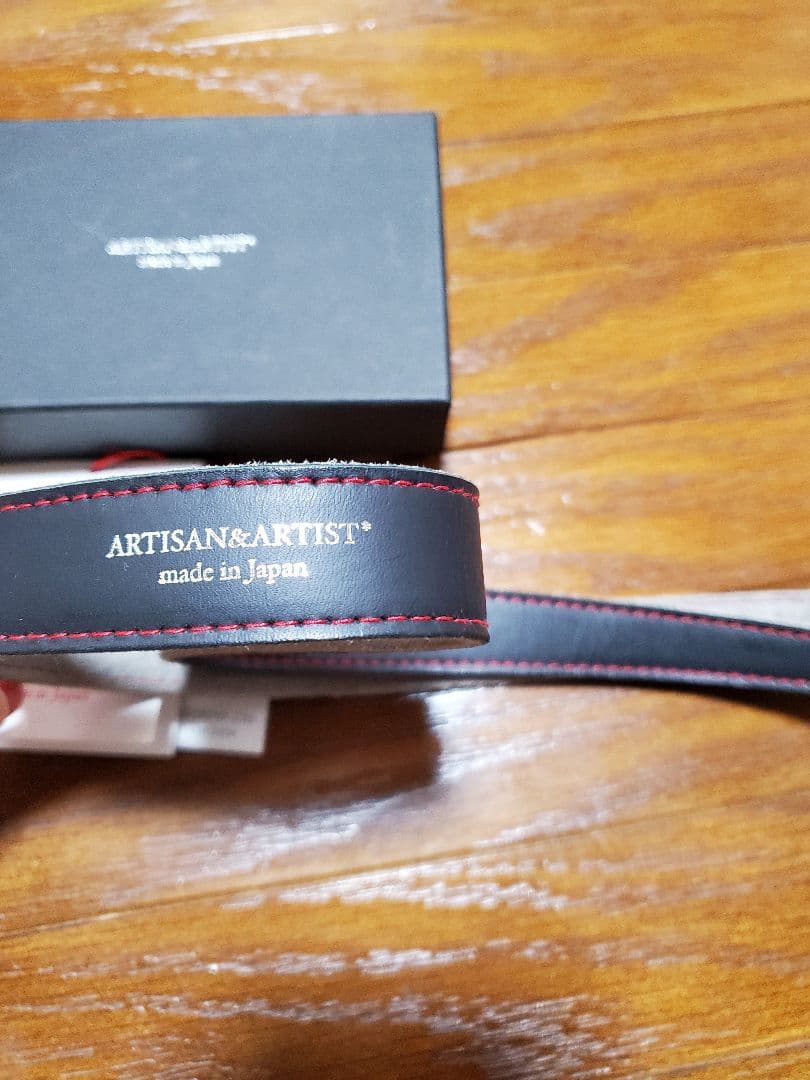 ARTISAN&ARTIST アルティザンアーティスト カメラストラップ