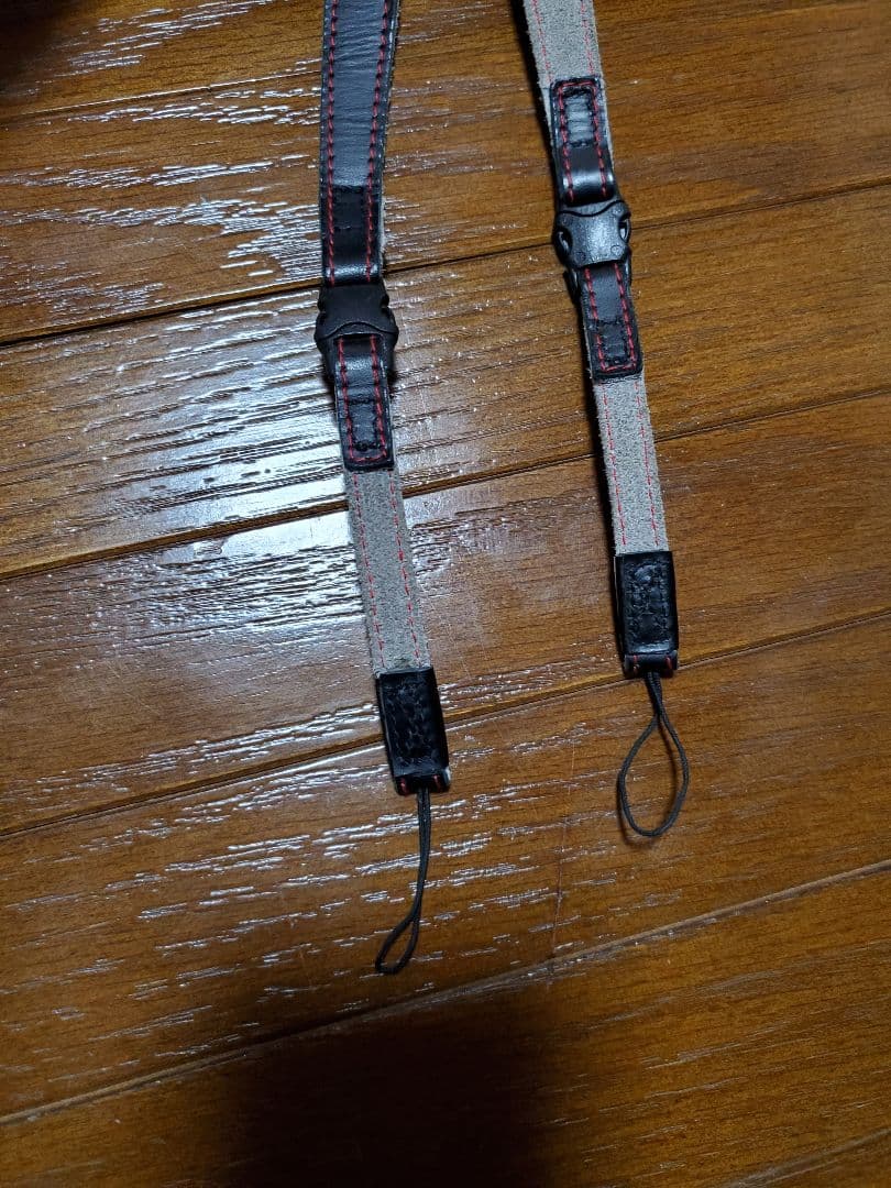 ARTISAN&ARTIST アルティザンアーティスト カメラストラップ