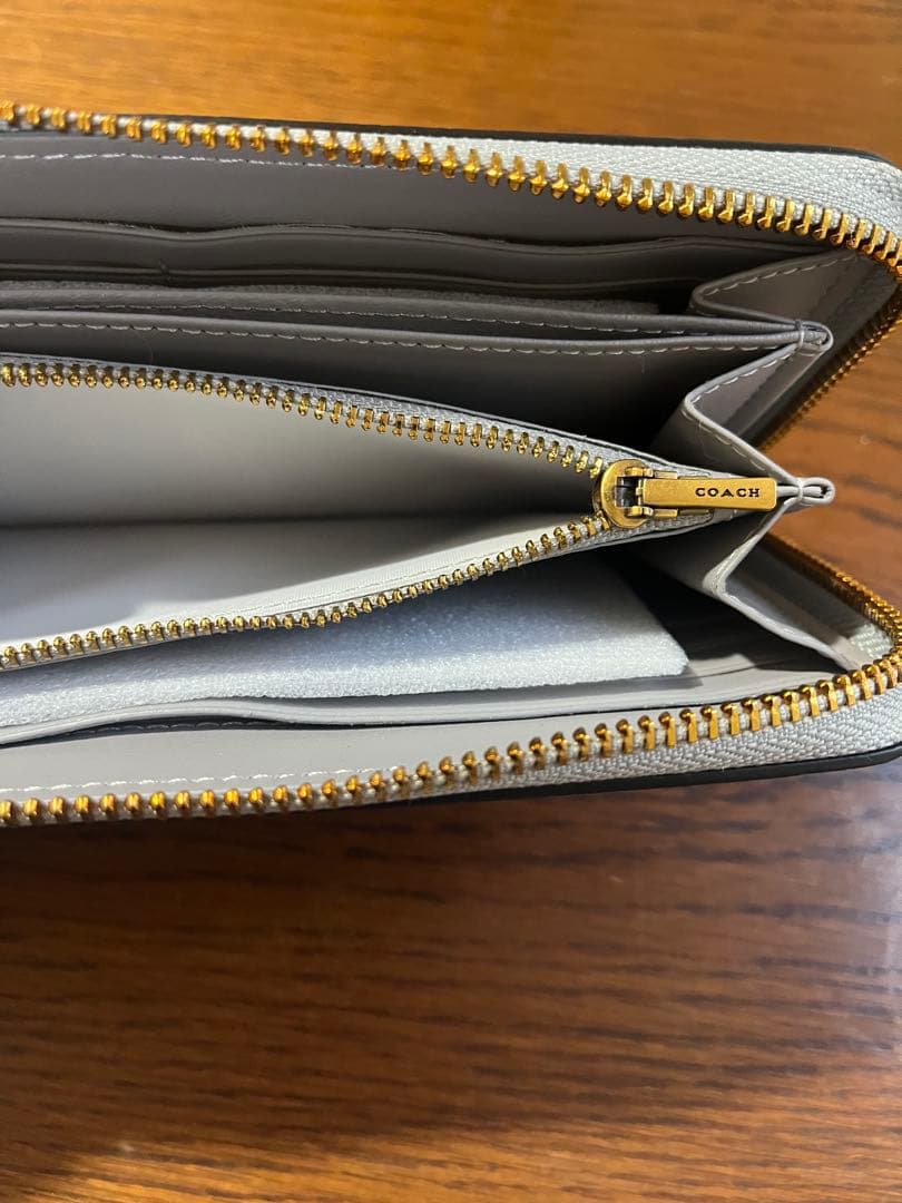 COACH 長財布 アコーディオン ジップ ウォレット グレー CC489