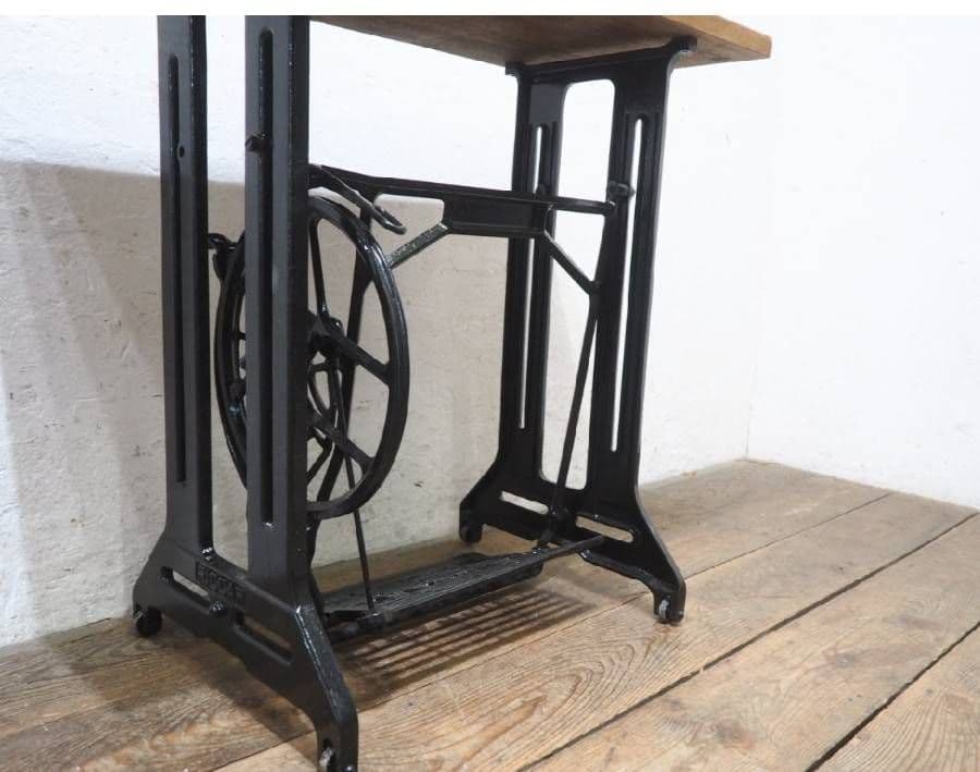 1159 黒ペンキのミシンテーブル　デスク　古家具　レトロ　リメイク　ビンテージ