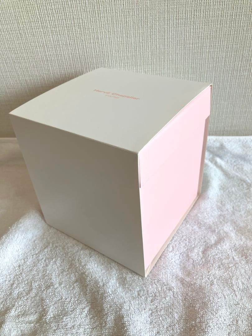 エルベシャプリエ　ノベルティ　非売品　スノードーム　エッフェル塔 ピンク