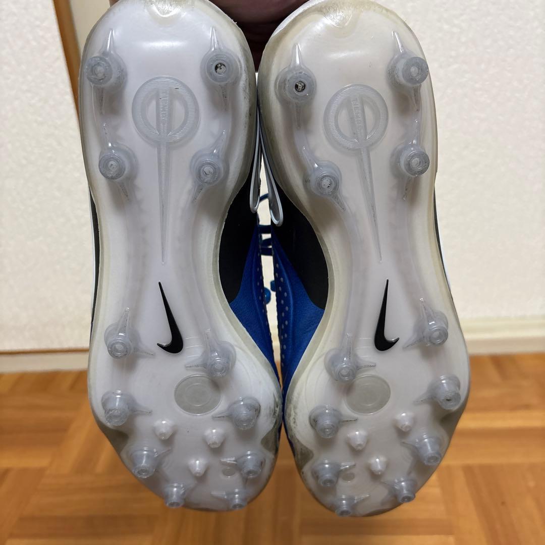 ナイキ ティエンポ レジェンド 10 エリート AG-PRO(ブルー×ホワイト)