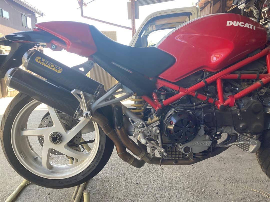 Ducati ドゥカティモンスターS4Rフルエキゾースト マフラー