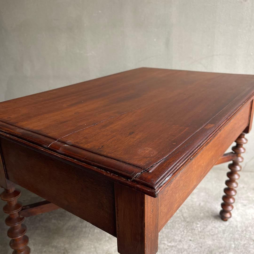 英国アンティーク　ナイトテーブル