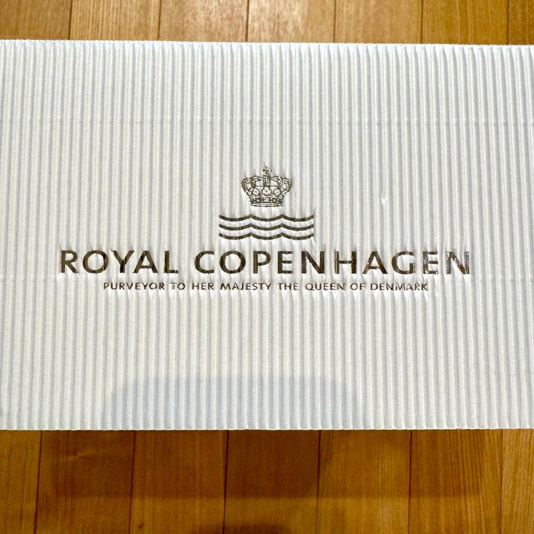 【未使用品】ロイヤルコペンハーゲン　カップ&ディッシュセット　2組