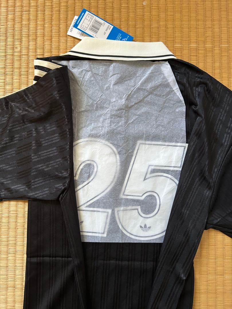 ADIDAS ORIGINALS × OASIS ジャージ