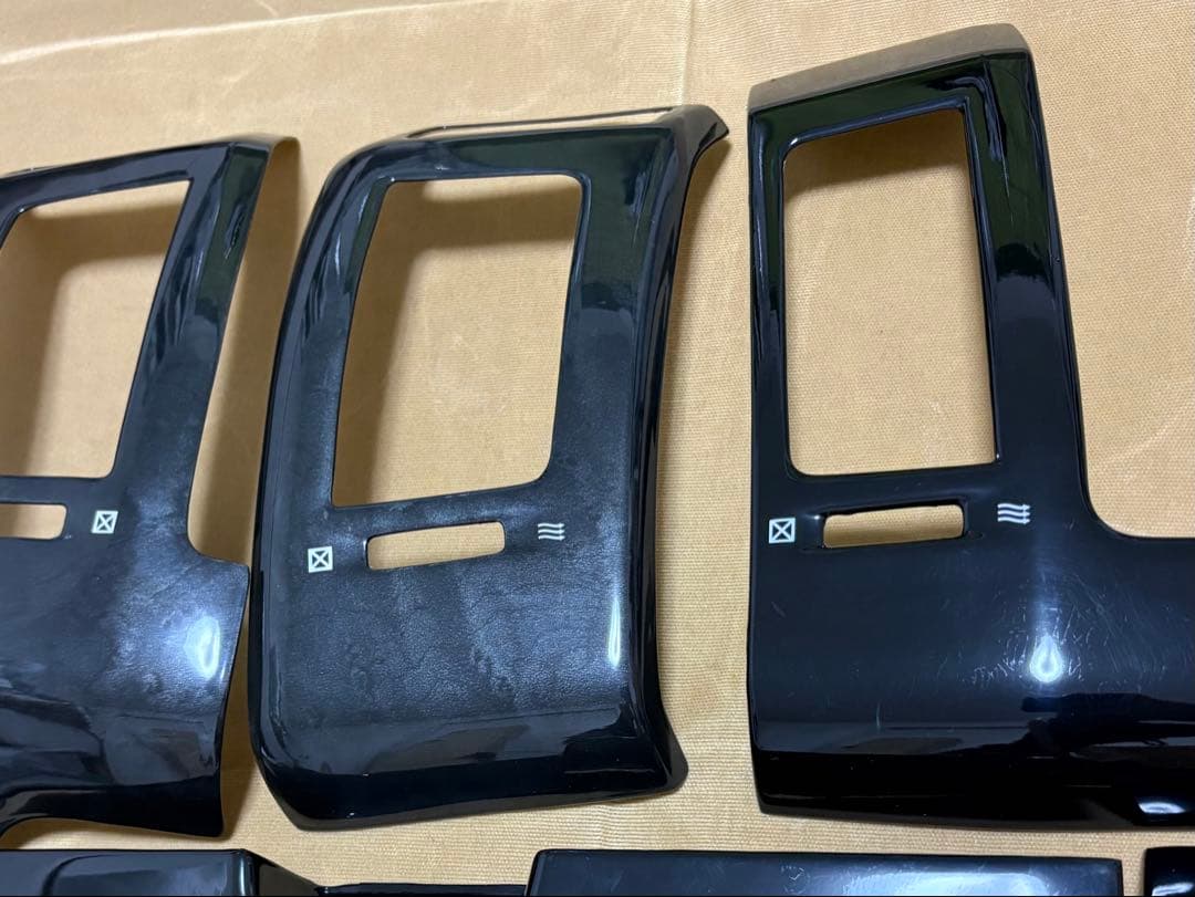 デリカ D5 インテリアパネル