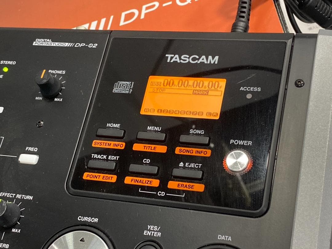 TASCAM DP-02 MTR マルチトラックレコーダー