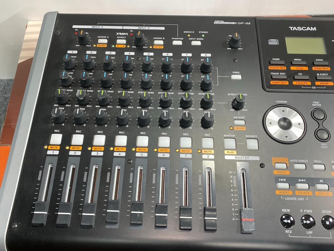 TASCAM DP-02 MTR マルチトラックレコーダー