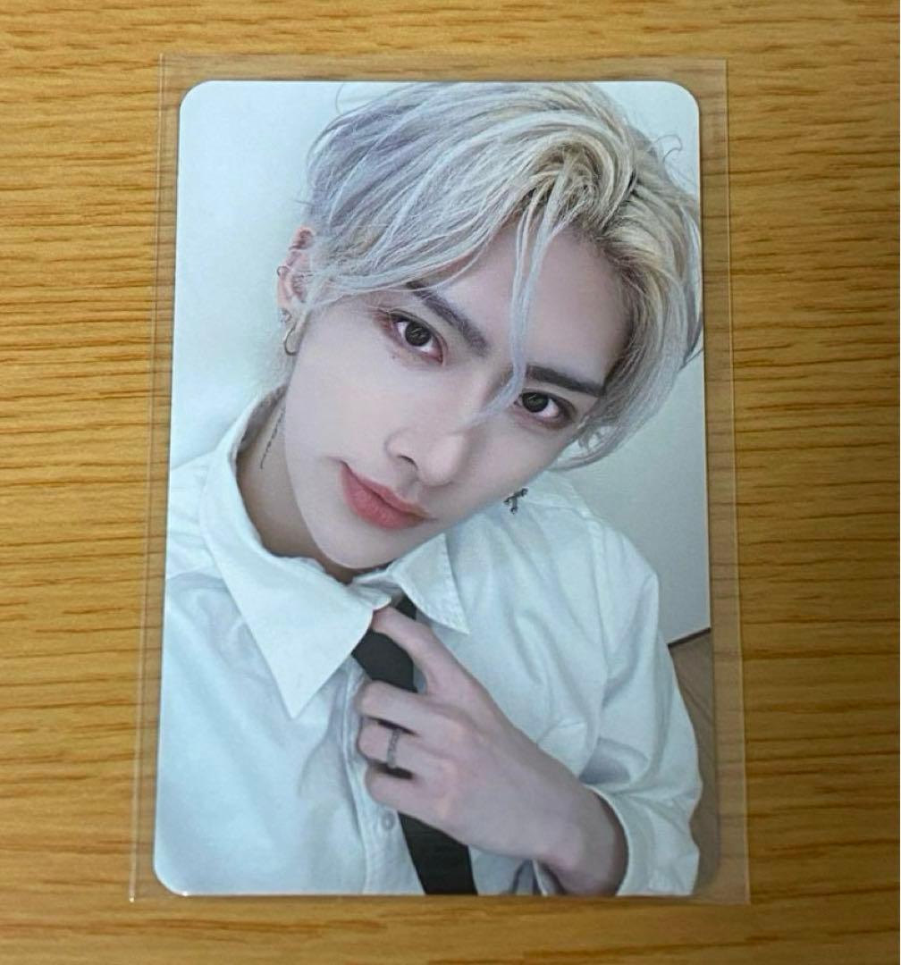 リッキー everline ラキドロ ロッテ 新世界 ネクタイ