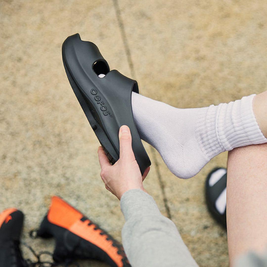 OOFOS OOYEA - BLACK（26㎝）