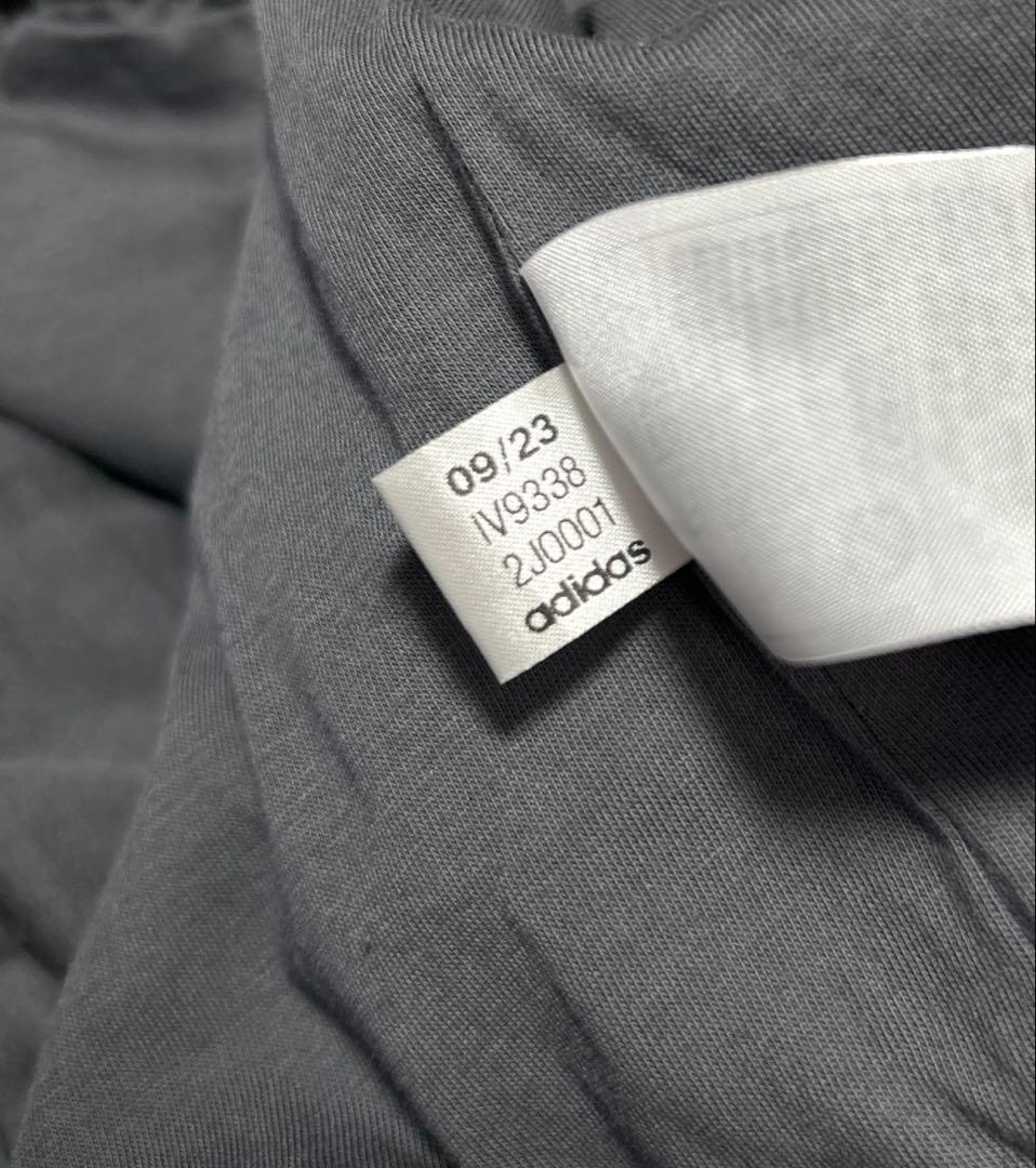 adidas ADILENIUM オーバーサイズ トラックトップ