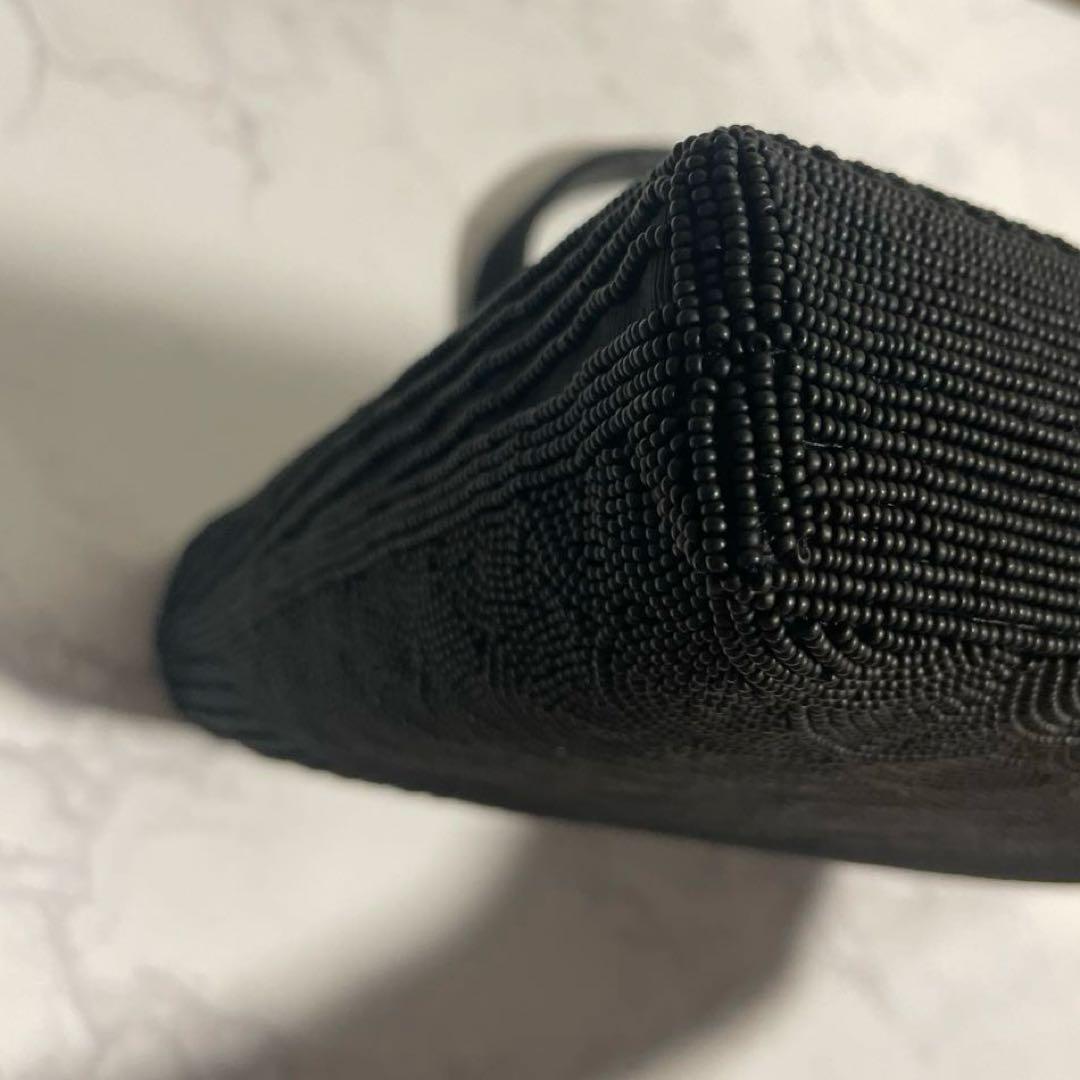 柏ビーズ　黒の波模様　フォーマルバッグ